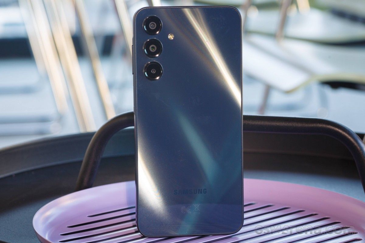 Hp Android Terlaris Sedunia Ini Punya Masalah yang Bikin Saya Mikir Dua Kali