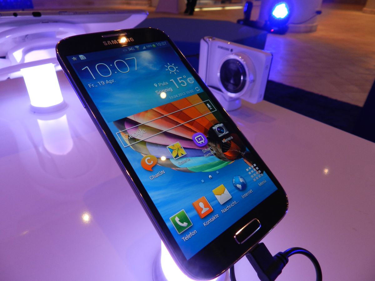 Mengenal Samsung Galaxy 2013 dan Evolusinya Hingga Kini