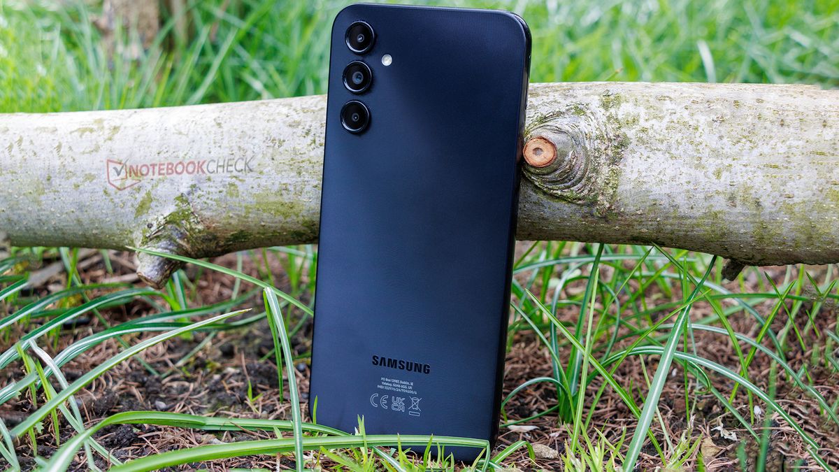 Harga Samsung Galaxy A14 Turun di Pasar Ponsel Pintar Murah