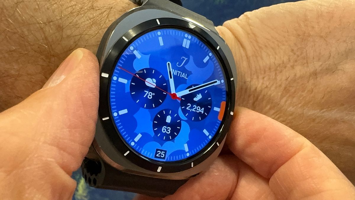 Baterai 800mAh Galaxy Watch Ultra 2 Siap Tumbangkan Standar Smartwatch Premium