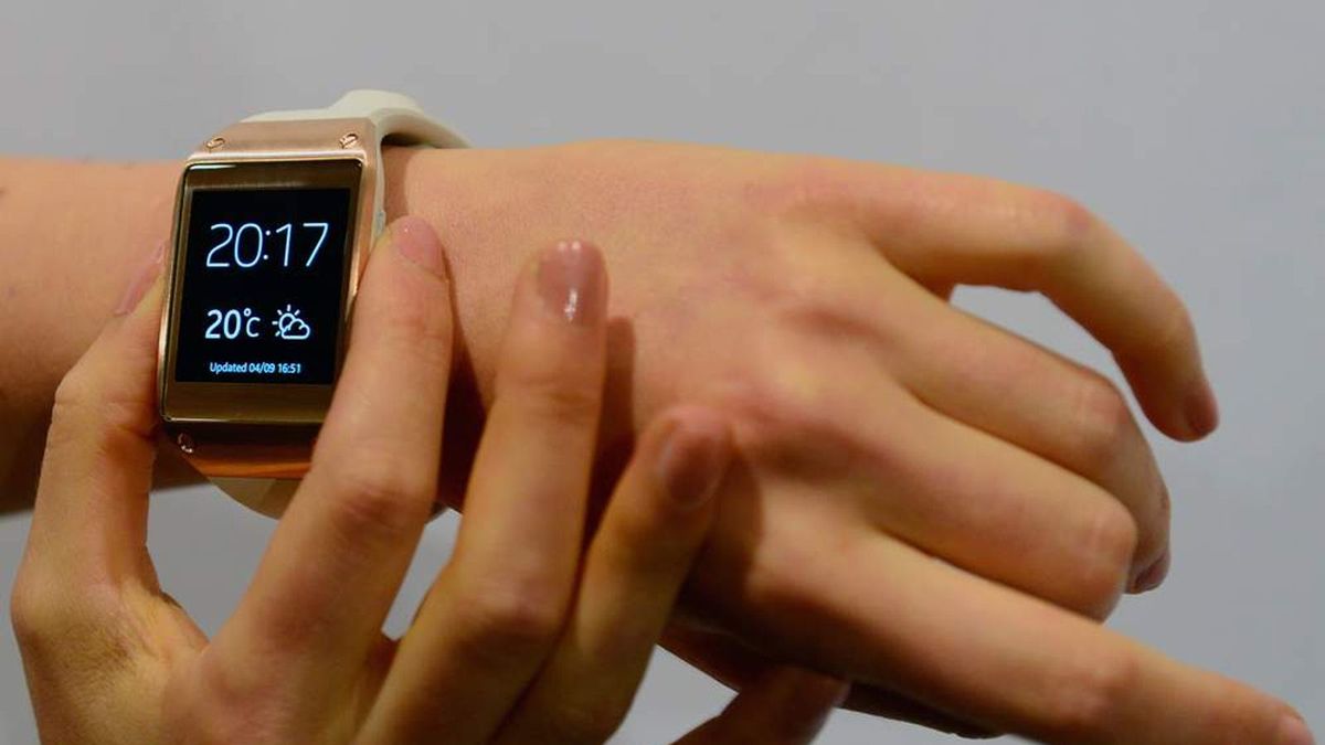 Samsung Galaxy Gear dan Evolusi Smartwatch Samsung Sejak 2013