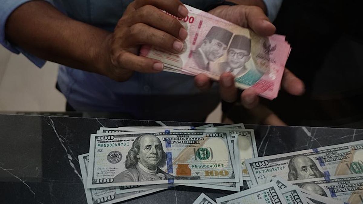 Rupiah Melemah Dipicu Data Ekonomi dan Ketidakpastian Timur Tengah