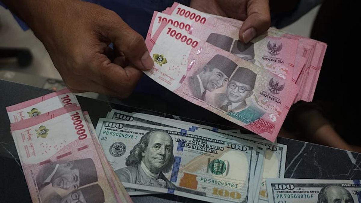 Rupiah Terkonsolidasi dengan Sentimen Dalam Negeri Kuat pada 27 Agustus 2026