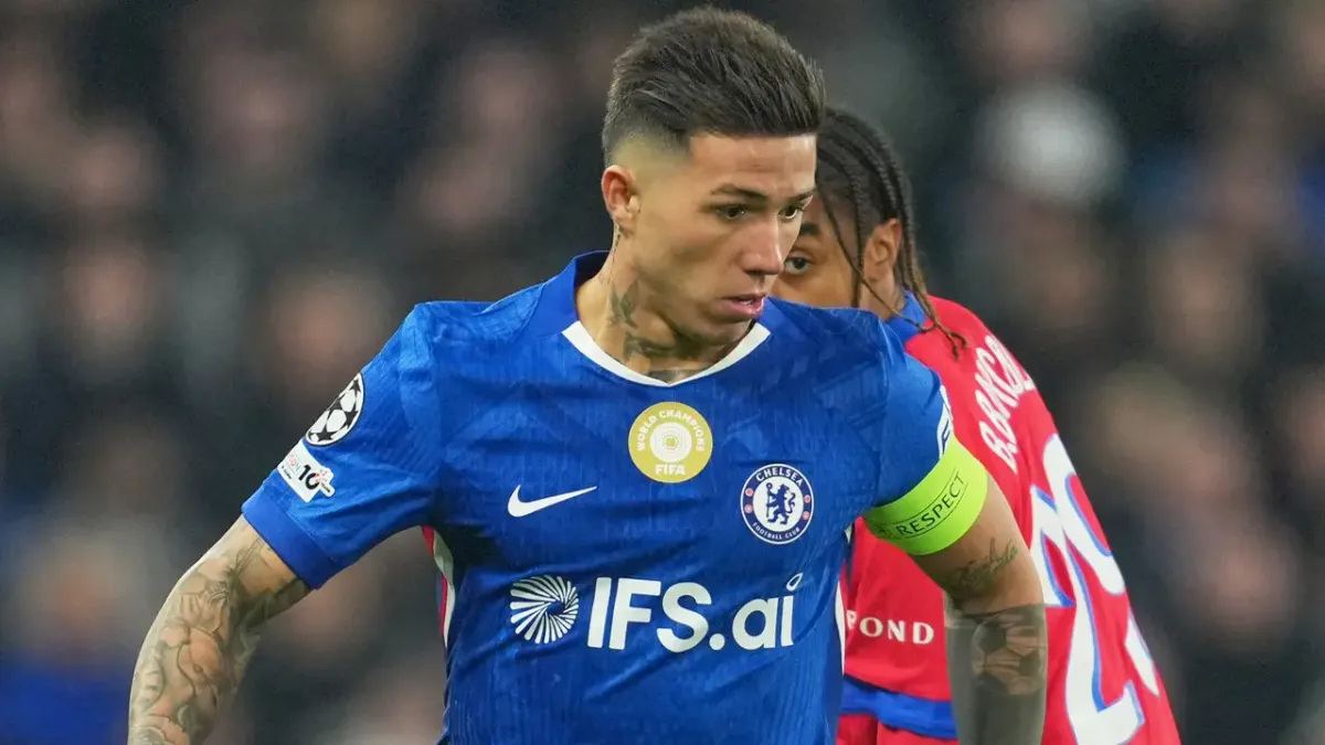 Chelsea Pertahankan Enzo Fernandez Setelah Batas Waktu Transfer Lewat