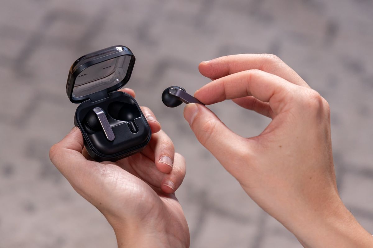 Galaxy Buds 4 dan 4 Pro, Pilihan Earbuds Terbaik 2026 Sekarang
