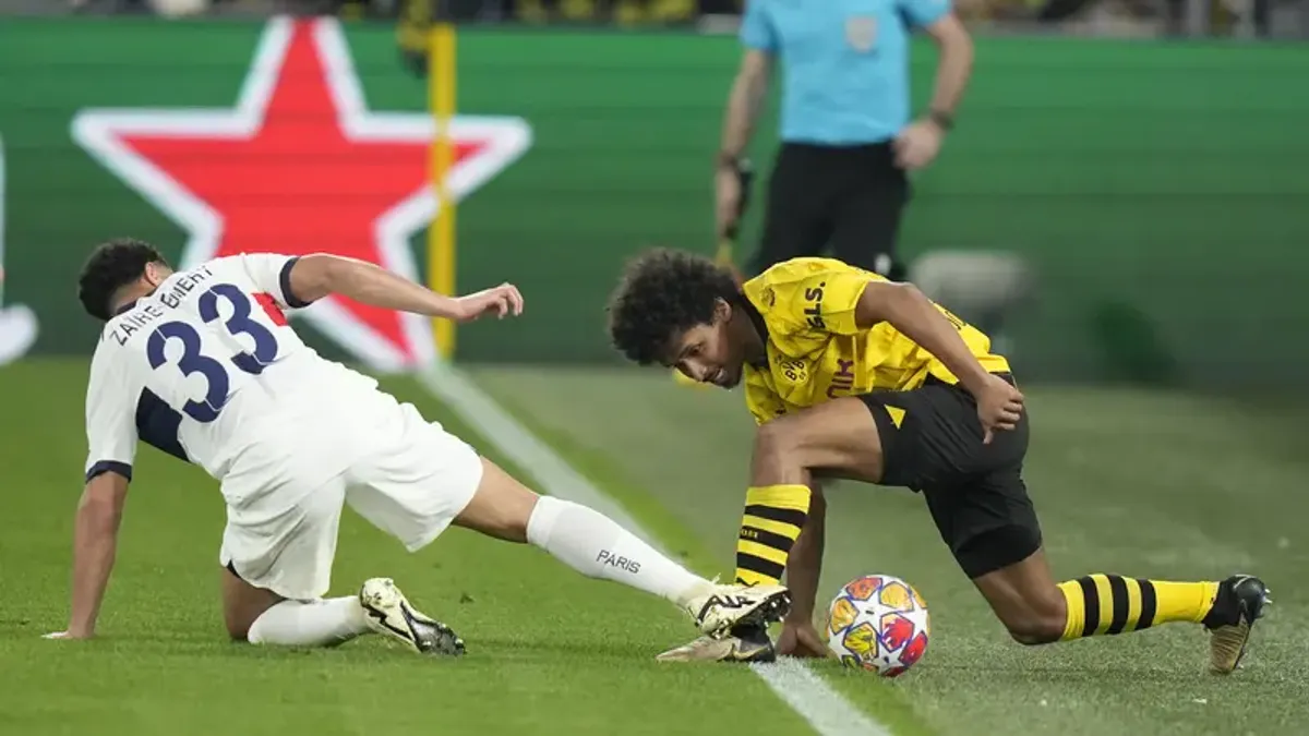 Barcelona Resmi Rekrut Karim Adeyemi dari Borussia Dortmund