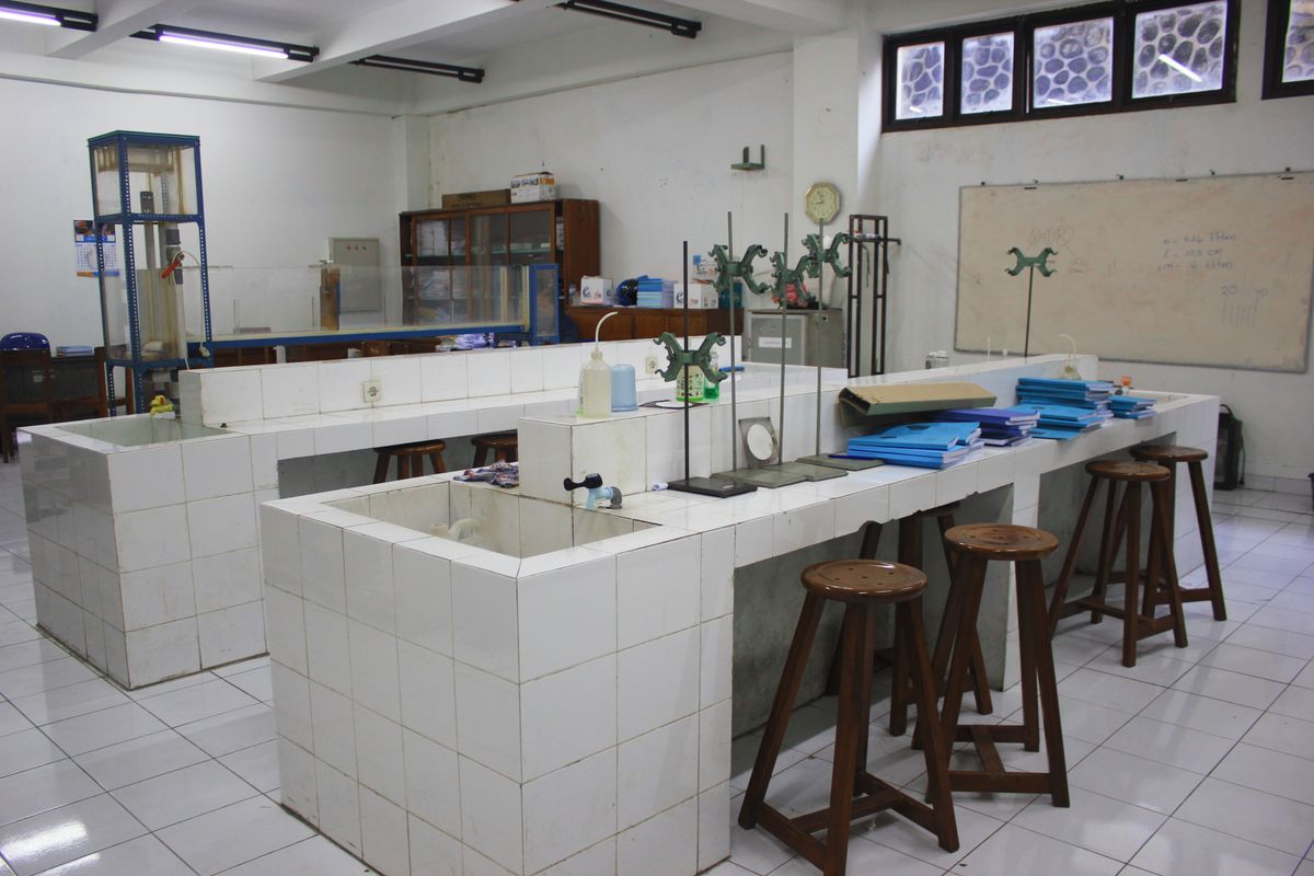 Ilmu Kimia Adalah Cabang Ilmu Alam yang Mengkaji Materi dan Perubahannya