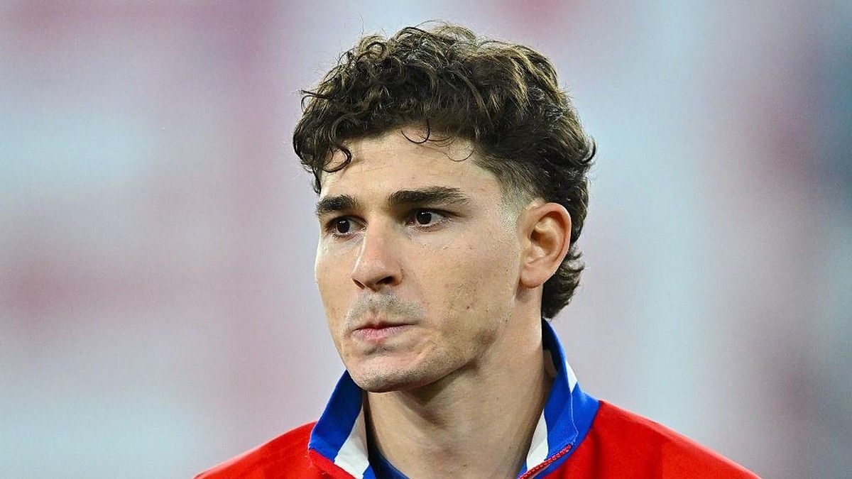 Julian Alvarez Berusaha Raih Restu Atletico Madrid untuk Pindah ke Barcelona