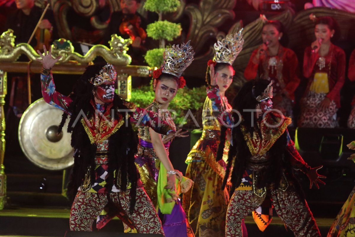 Dari Mana Ide Cerita Teater Modern Biasanya Berasal Tahun 2026