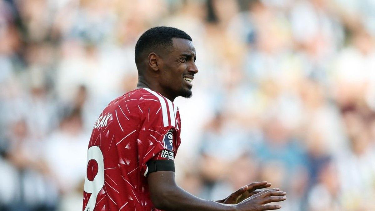 Dominik Szoboszlai Eksekusi Penalti Bawa Liverpool Imbang Lawan Newcastle
