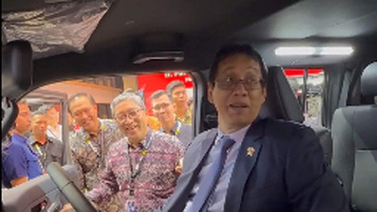 Menteri Keuangan Khawatir Penurunan Penjualan Mobil dan Motor di Indonesia
