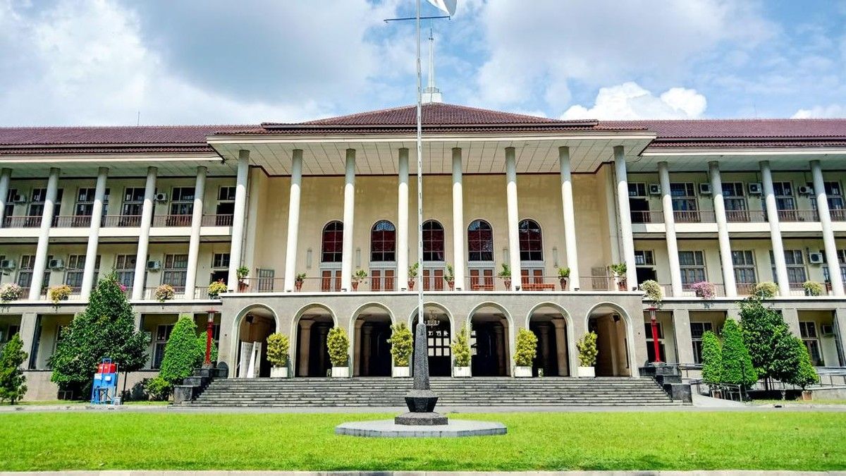 FEB UGM Berikan Subsidi UKT pada Hampir 50 Persen Mahasiswa Baru