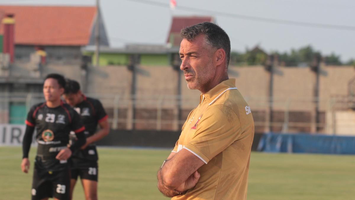 Pelatih Ze Gomes Optimis Madura United Bangkit di Liga Super 2026