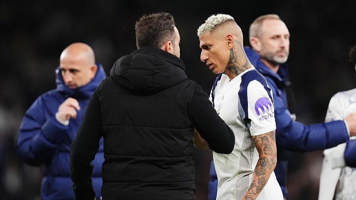 Roberto De Zerbi Ungkap Ketidakpastian Masa Depan Richarlison di Tottenham