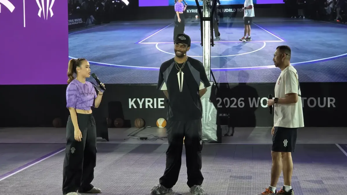 Kyrie Irving Sambangi Jakarta dan Sapa Penggemar Basket di PIM 3