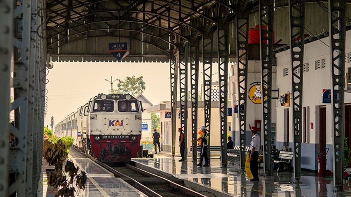 KAI Tawarkan Diskon 17 Persen Tiket Kereta Jarak Jauh pada 17 Agustus