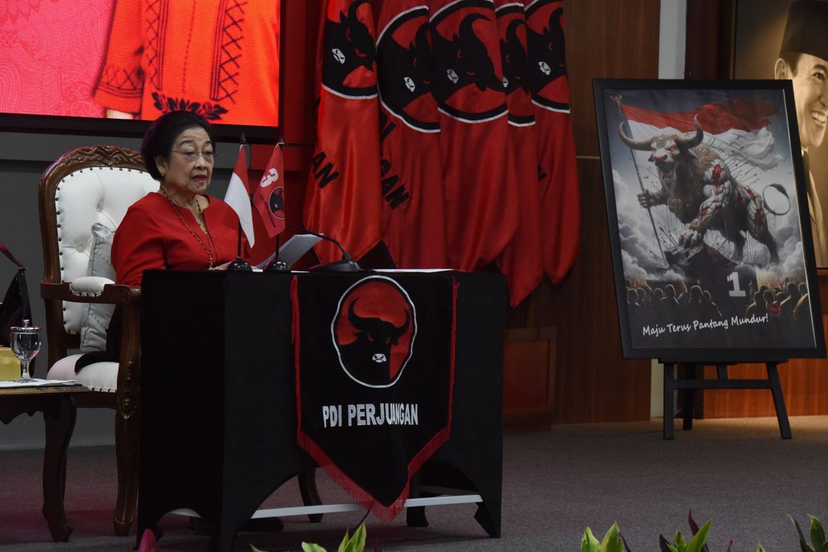 Politik Luar Negeri Indonesia Masa Demokrasi Terpimpin Condong ke Blok Timur