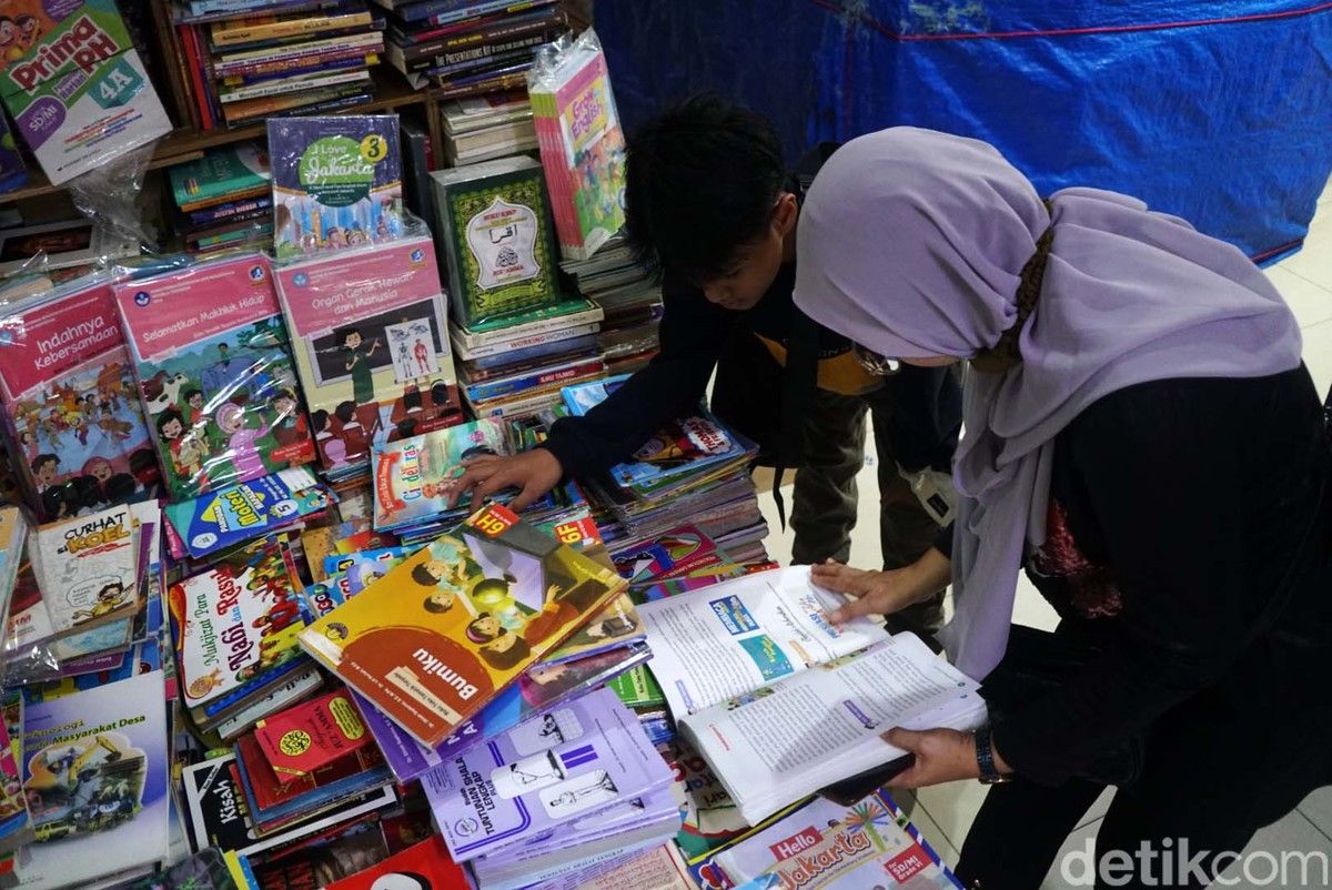 Pemerintah Perbarui Buku Ajar Nasional untuk Tingkatkan Kualitas Pendidikan