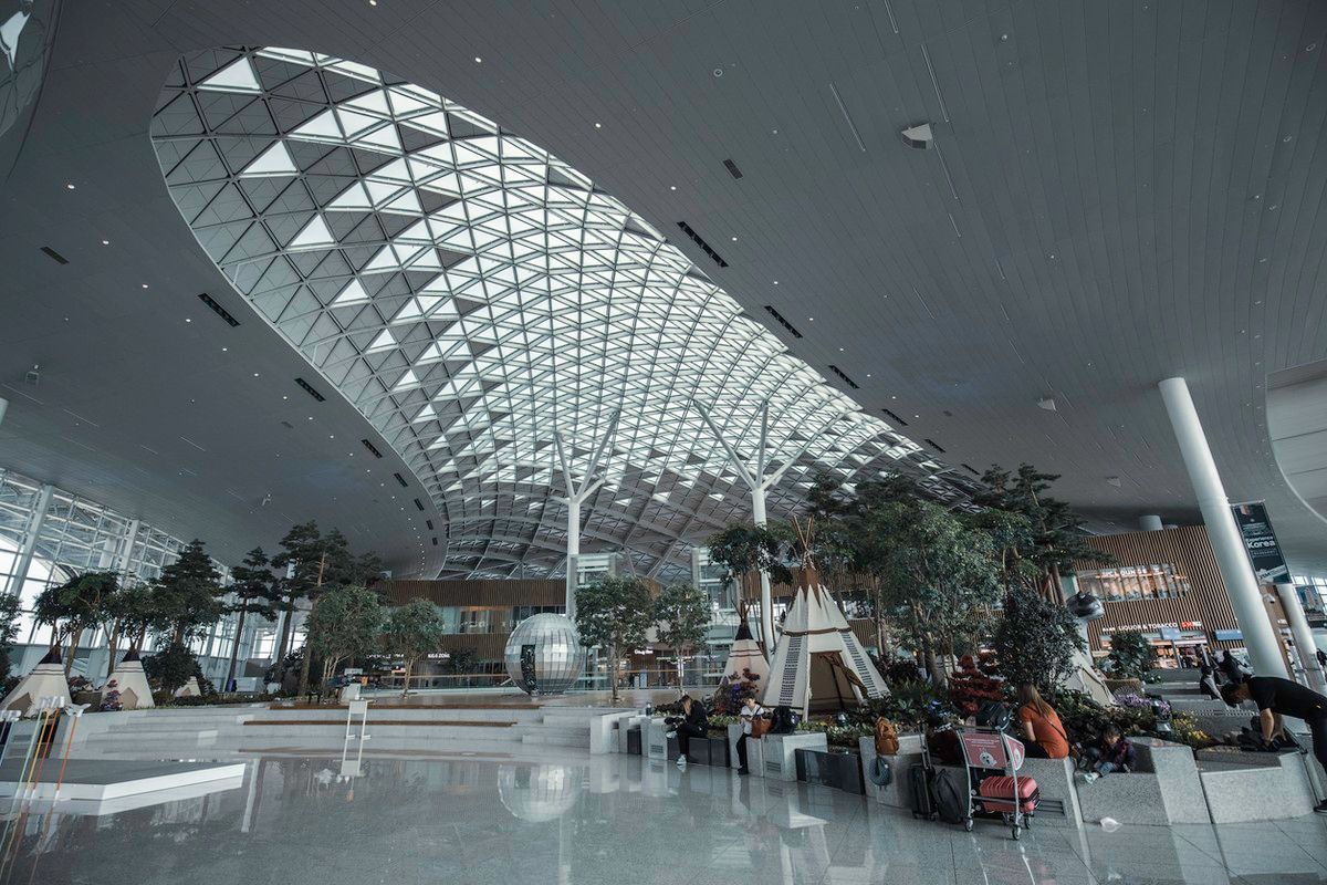 Gelombang Panas Memaksa Warga Korea Selatan Mengungsi ke Bandara Internasional Incheon