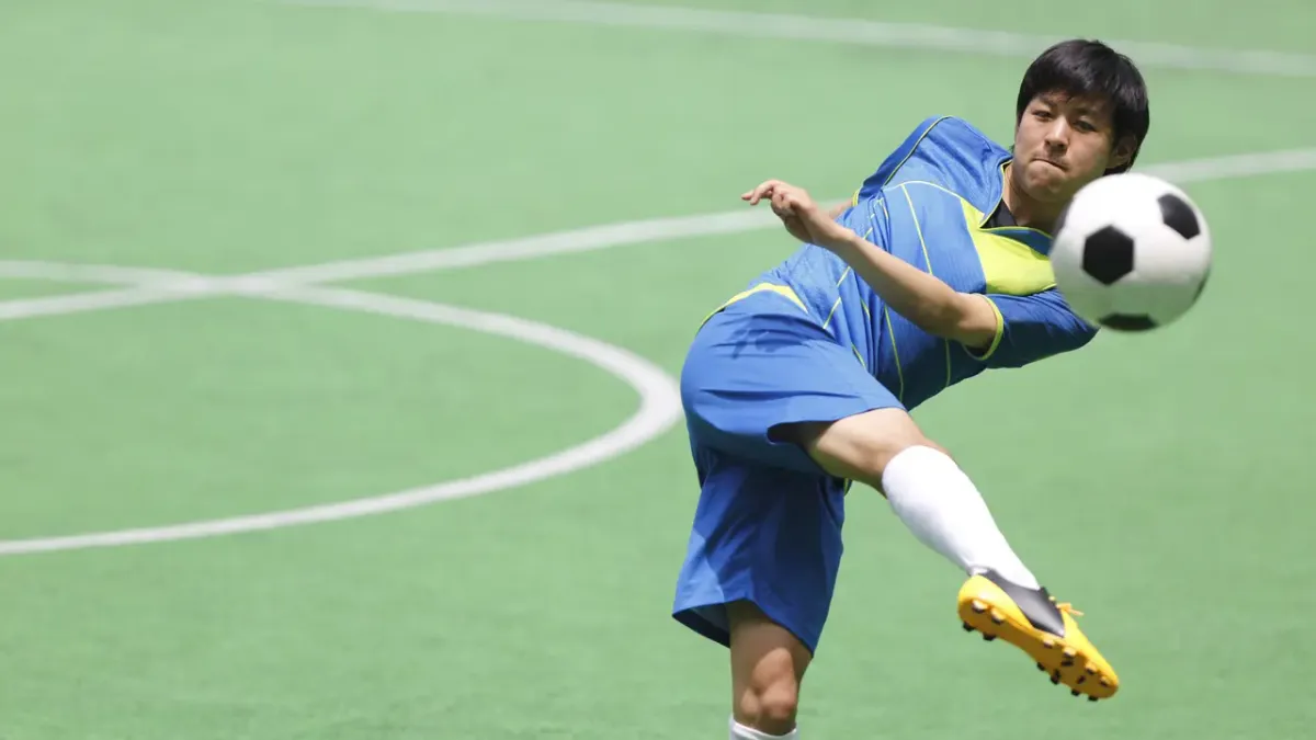 Rutinitas Grooming Penting untuk Pria Setelah Main Bola agar Tetap Segar