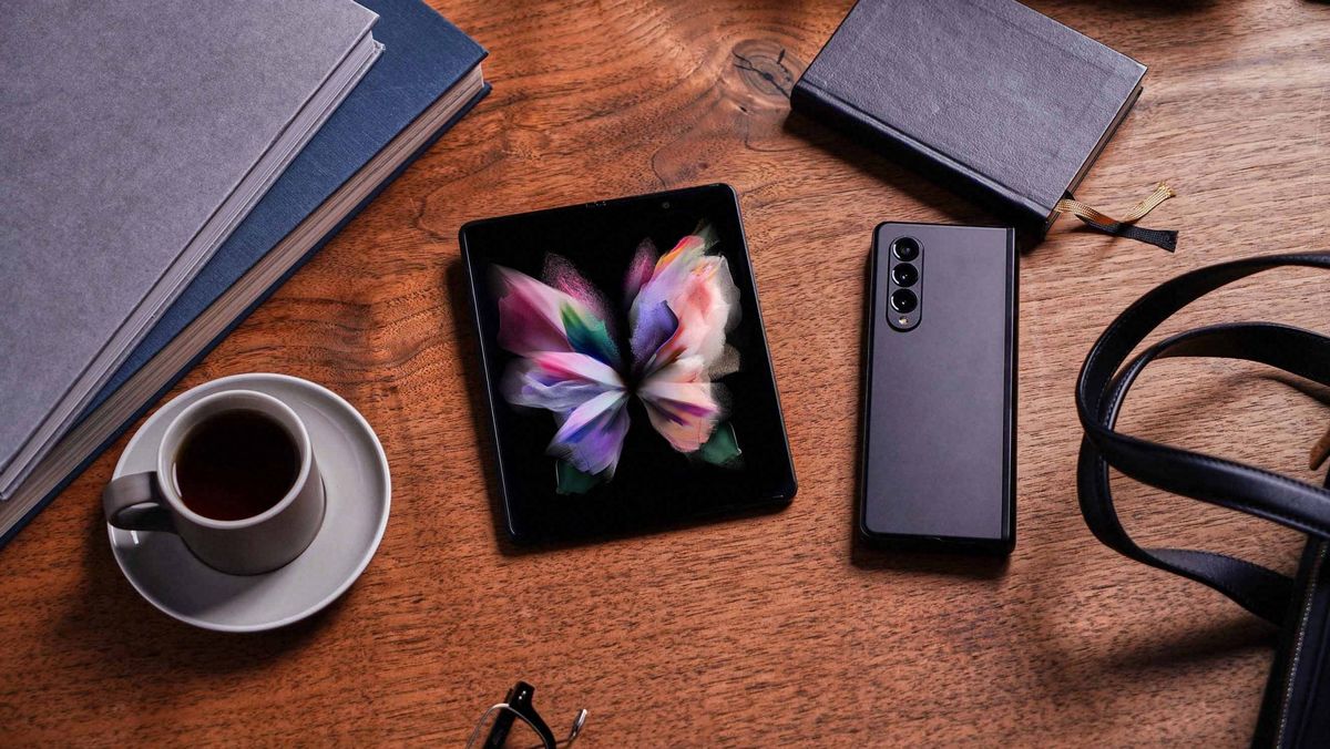Samsung Galaxy Folder 3 Ada Tidak dan Perbandingan dengan Z Fold 3 di 2026