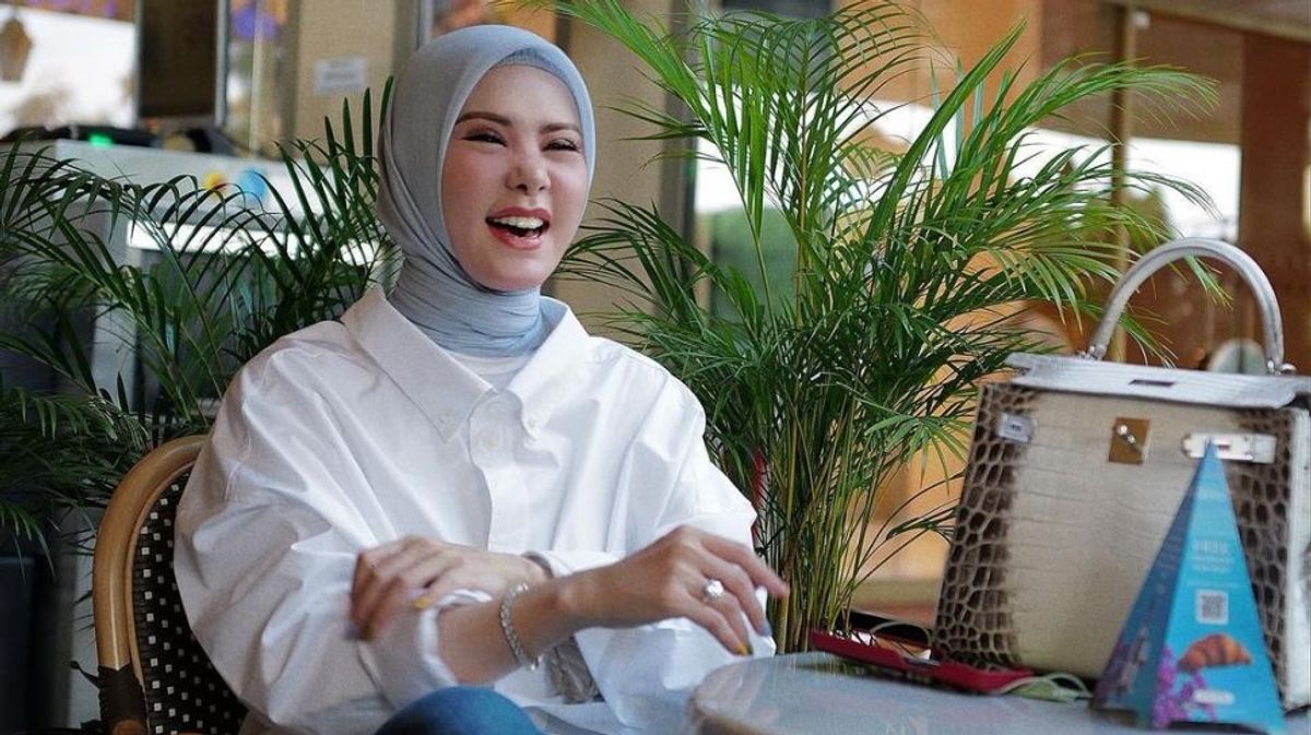 Asisten Rumah Tangga Ditetapkan Tersangka Kasus Pencurian Barang Angel Lelga di Jakarta Selatan
