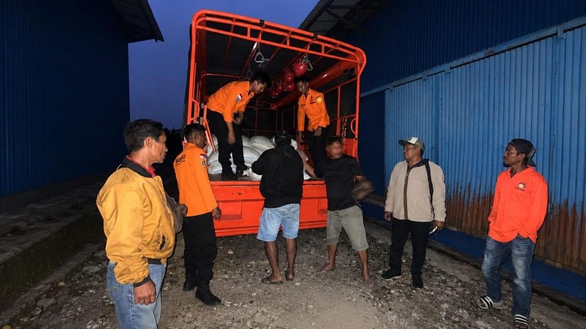 Perum Bulog Salurkan Bantuan Pangan untuk Korban Gempa di NTT
