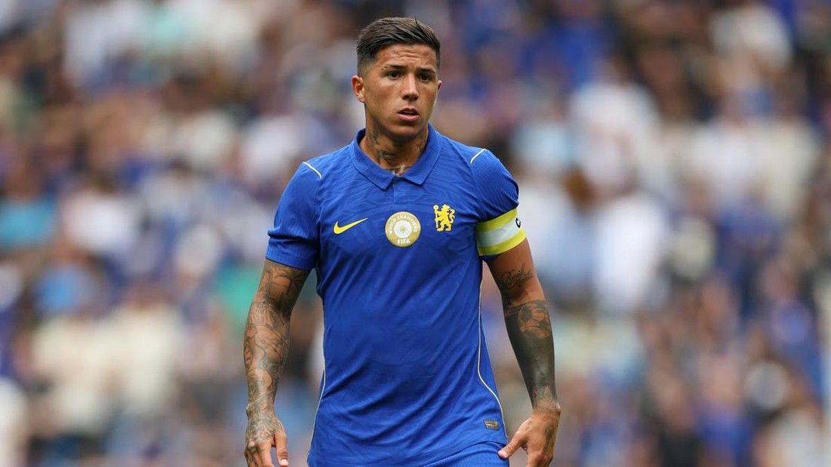 Manchester City Berupaya Dapatkan Enzo Fernandez dari Chelsea