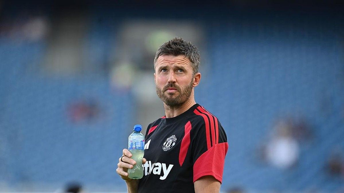 Michael Carrick Desak Manchester United Tambah Pemain untuk Lengkapi Skuad