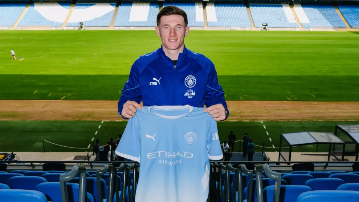 Elliot Anderson Resmi Bergabung dengan Manchester City dengan Kontrak Lima Tahun