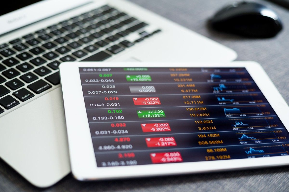 IHSG Turun 0,69 Persen, Emiten Catatkan Laba Semester I-2026