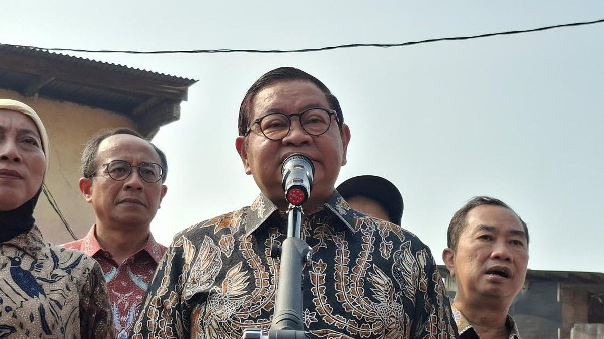 Gubernur DKI Minta Pengusutan Truk Tersangkut di JPO Kramat Jati