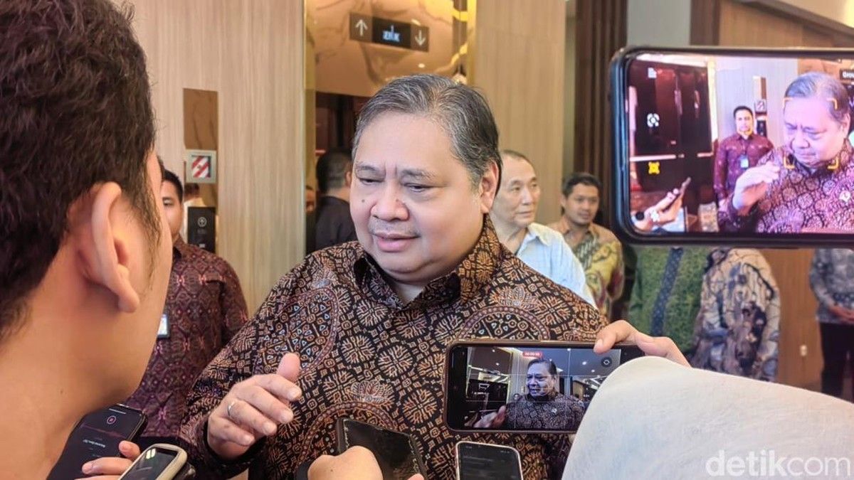 Airlangga Beri Tugas Tambahan ke Menteri UMKM Tingkatkan Penyaluran Kredit