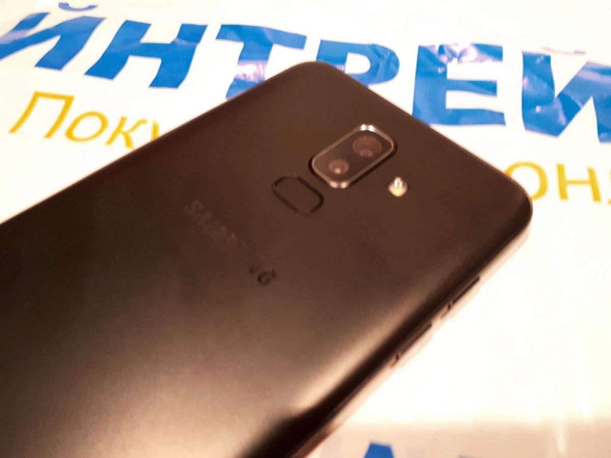 Samsung Galaxy J8 Tetap Andalan di Segmen Smartphone Menengah 2026