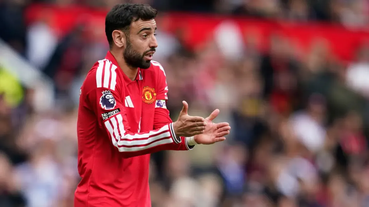 Manchester United Hadapi Tantangan Soal Masa Depan Bruno Fernandes