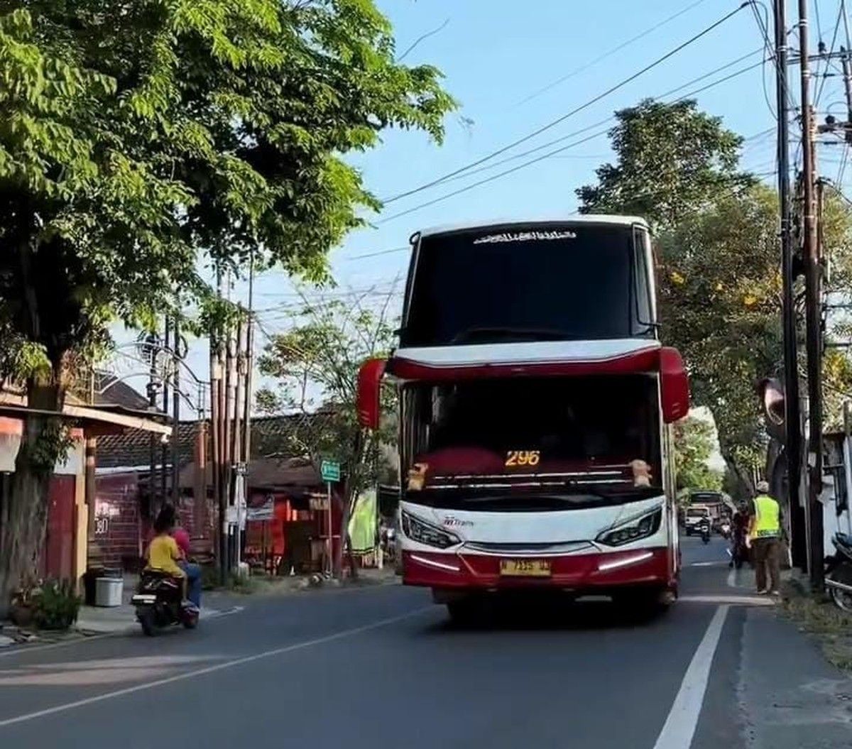 PO Bus Bantah Klakson Suara Jokowi di Video Viral