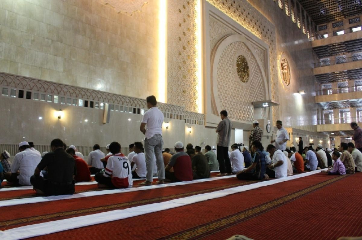 Mengapa Iman Kepada Rasul Harus Diiringi dengan Perbuatan Nyata Kini