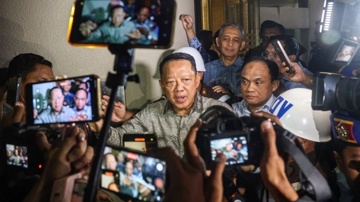 Tim 9 Kejaksaan Agung Diminta Usut Kepemilikan 74 Kg Emas dan Rp476 Miliar