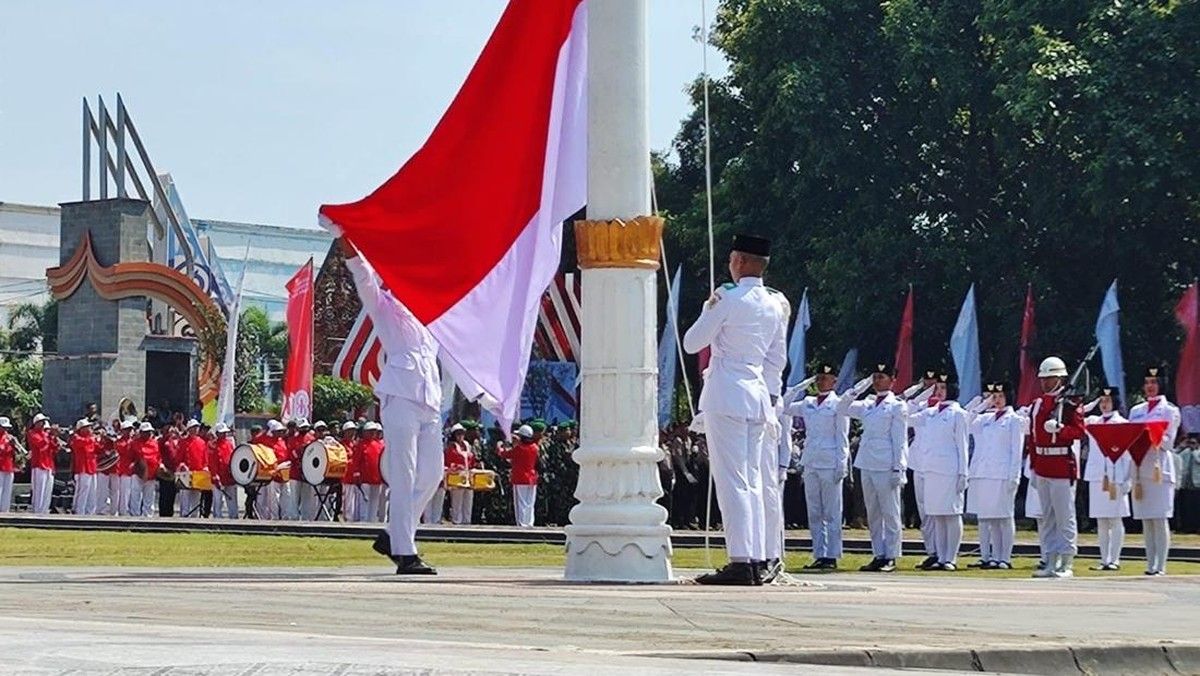 Sekolah Wajib Gelar Upacara 17 Agustus Meski Hari Libur Nasional