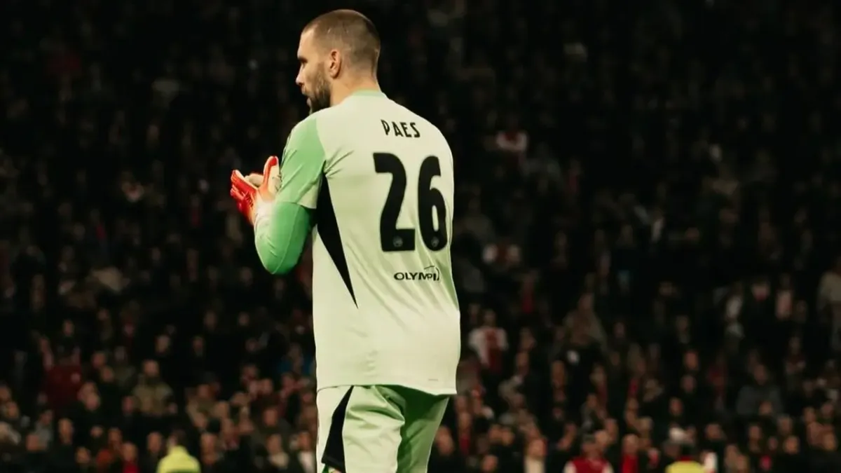 Ajax Bawa Maarten Paes dan 22 Pemain Hadapi Shelbourne di Kualifikasi Conference League