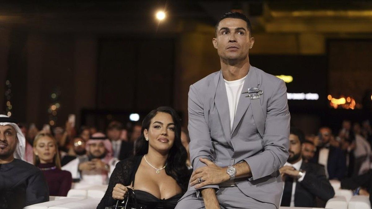 Cristiano Ronaldo dan Georgina Rodriguez Resmi Menikah di Portugal