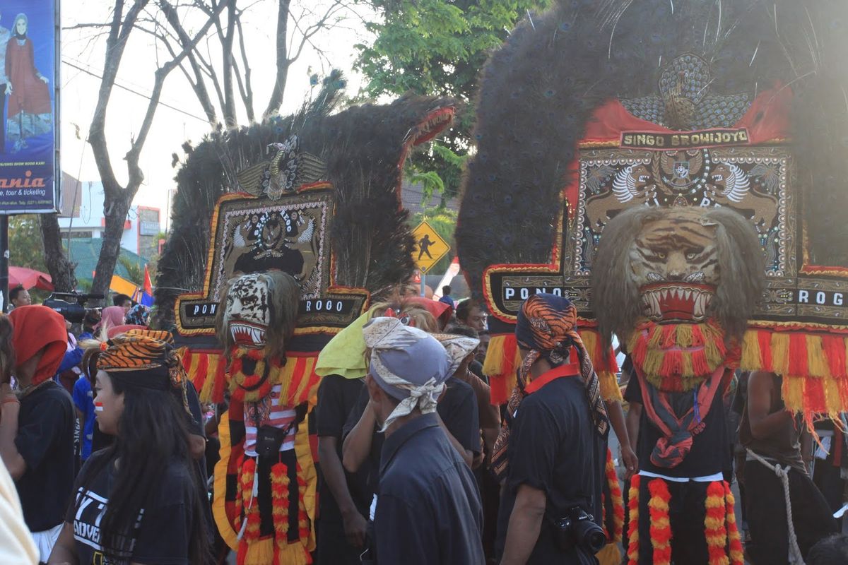 Menguasai Tembung Garba: Cara Membuat dan Fungsi Pentingnya di Bahasa Jawa