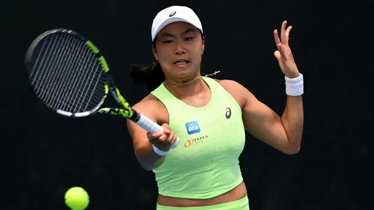 Janice Tjen Menang atas Leylah Fernandez di Wimbledon 2026