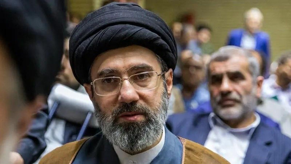 Mojtaba Khamenei Tunjuk Jenderal Baru Pimpin Militer Iran