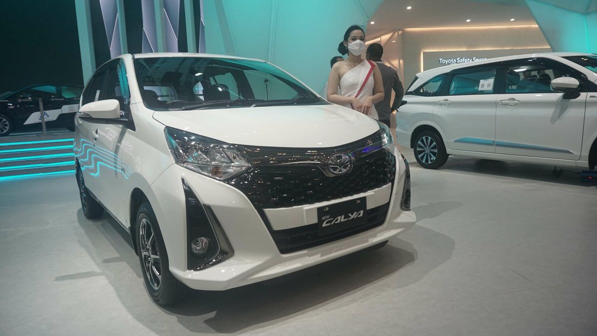 Penjualan Mobil LCGC Turun 18,4 Persen di Semester Pertama 2026