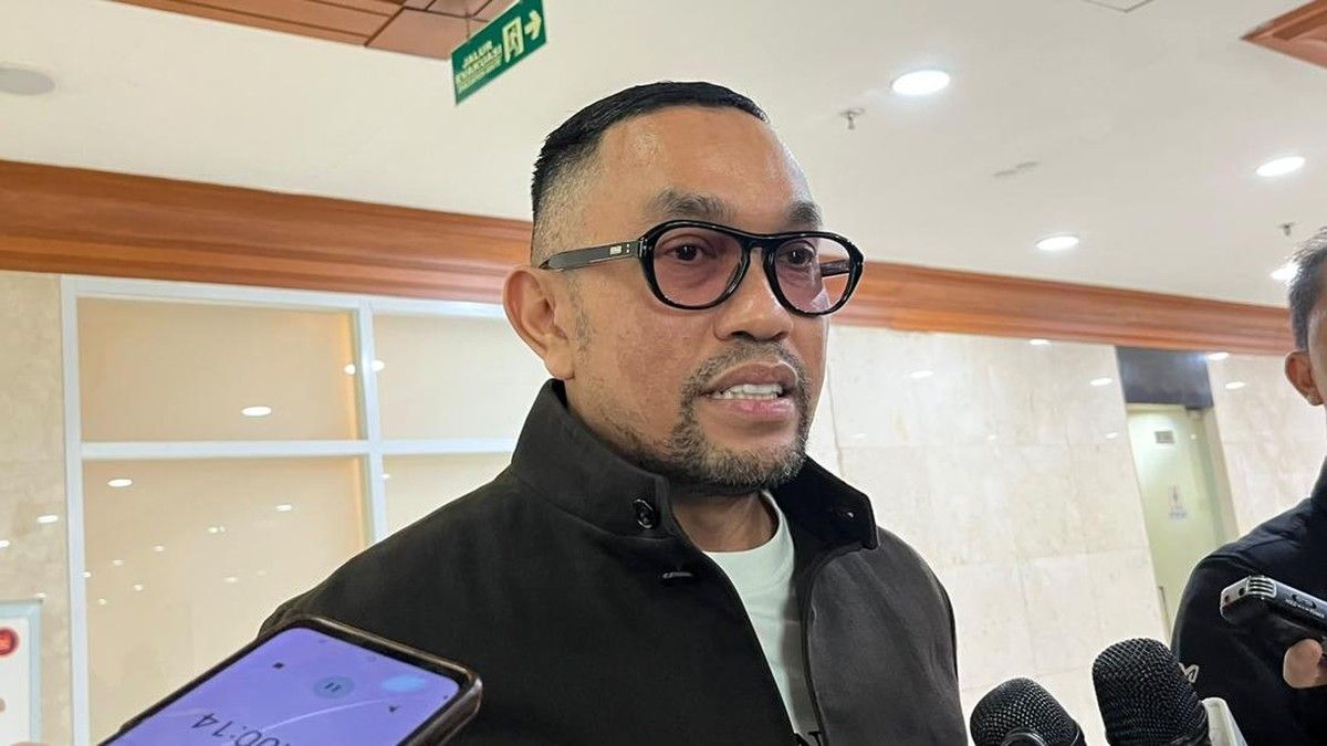 Ahmad Sahroni Minta Usut Tuntas Temuan 995 Senjata dan Narkoba di Sekolah Jaksel