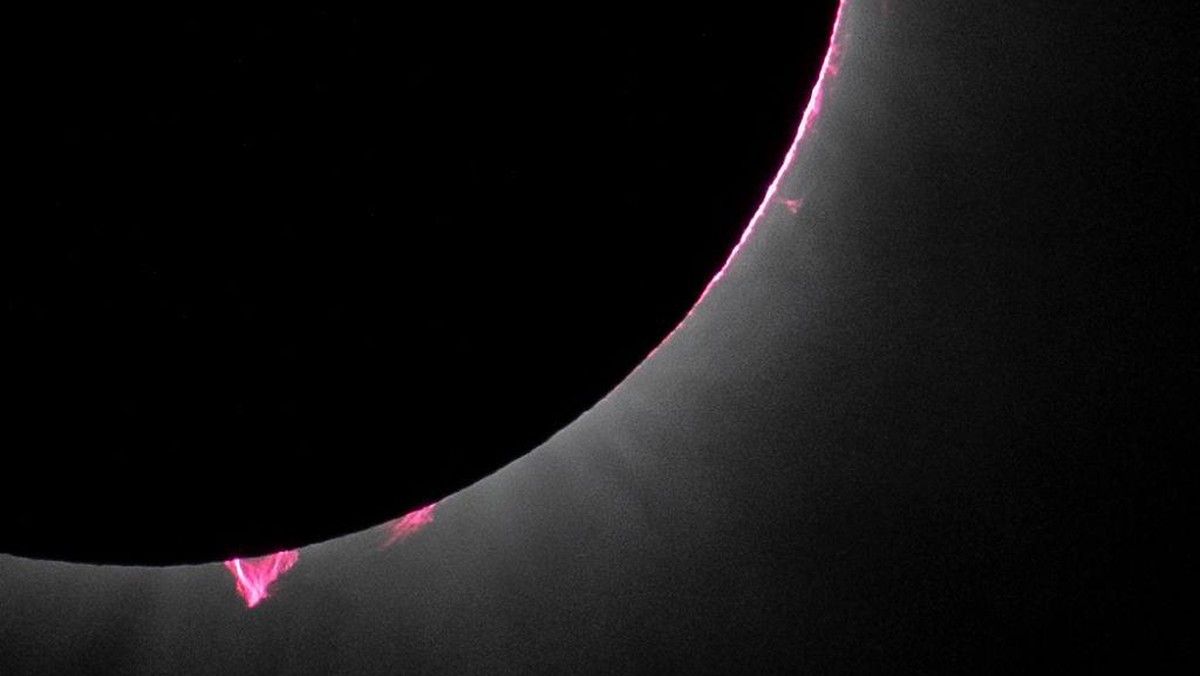 Ilmuwan Teliti Fenomena Shadow Bands Saat Gerhana Matahari Total 2026
