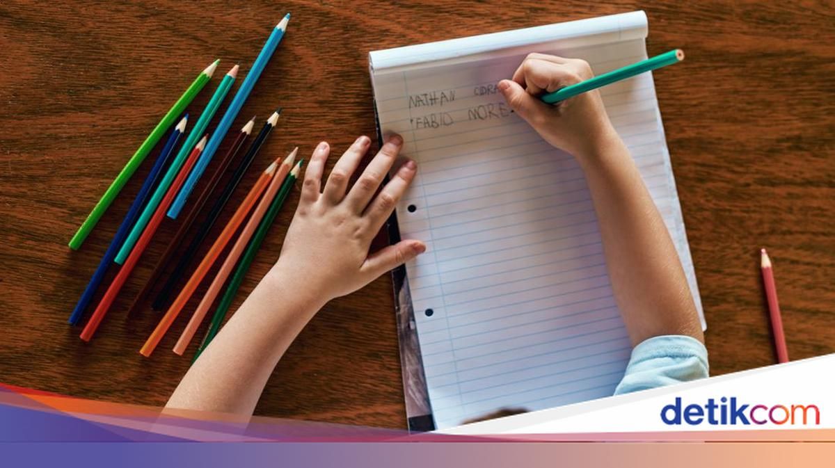 Bagaimana Cara Menulis Teks Eksplanasi untuk Menjawab Pertanyaan Penting