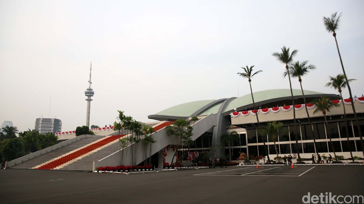 DPD RI Berikan Penghargaan bagi Inovator Daerah di DPD RI Awards 2026