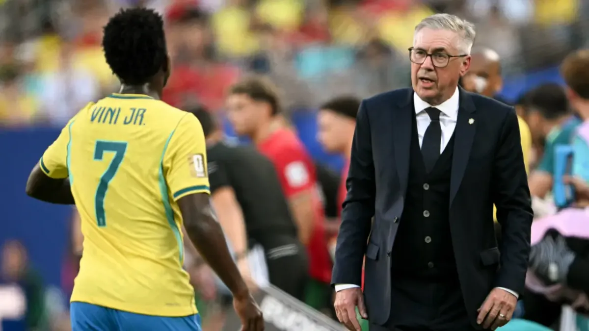 Carlo Ancelotti Tolak Jadi Pelatih Timnas Italia dan Perpanjang Kontrak Brasil